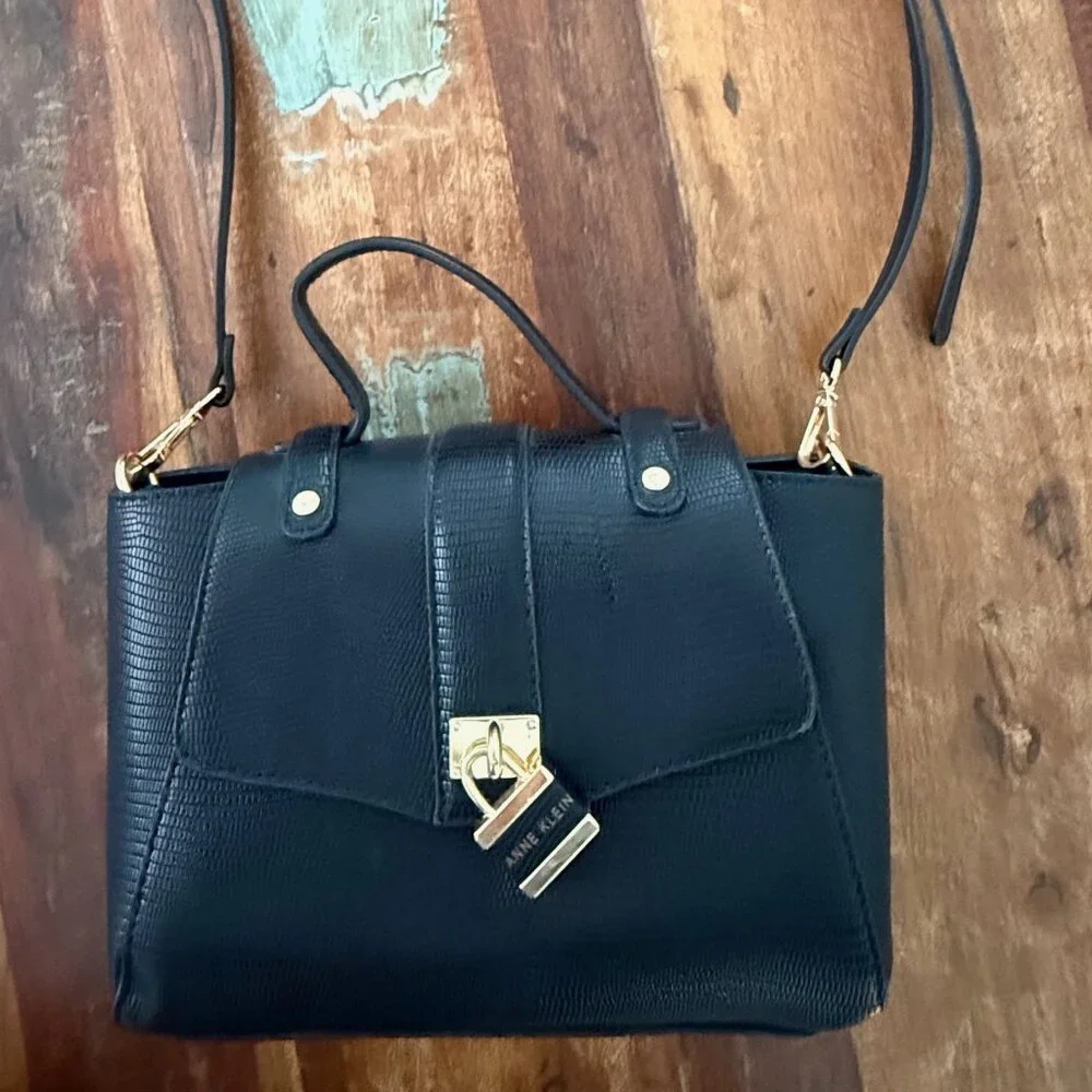 NWOT‎ Anne Klein Black Satchel Convertible Strap Handbag